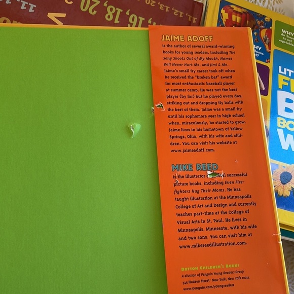 Kids books bundle - Picture 15 of 16